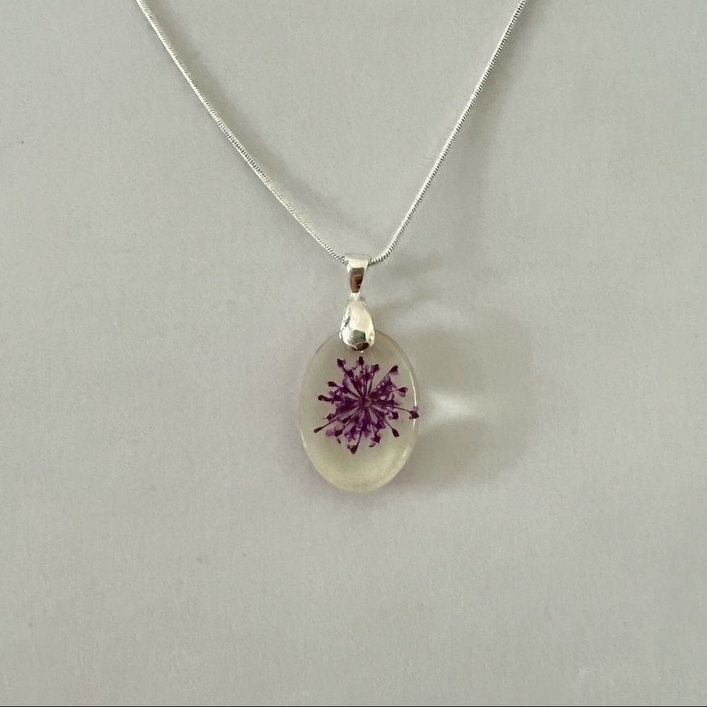 Dried flower necklace